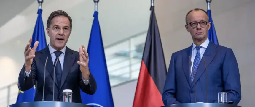 ميرتس: واشنطن ملتزمة بخطة نشر الصواريخ في ألمانيا